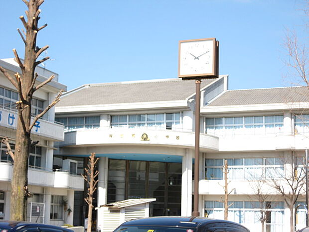 草津市立南笠東小学校