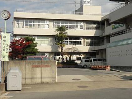宇治市立御蔵山小学校 徒歩1300m
