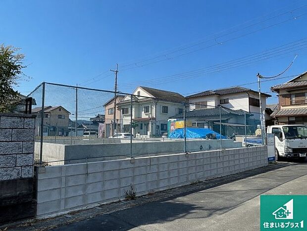 【外観】現在建築中!落ち着いた街並みで新生活を始めることが出来そう!周辺の物件も併せてご紹介させて頂きます!