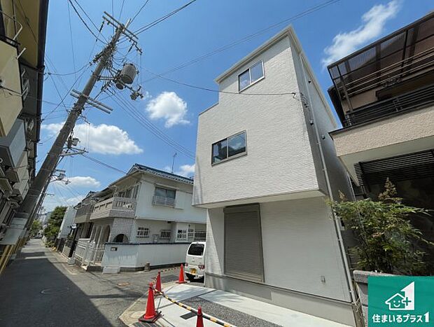 【外観】安心の10年保証！外観を美しく保ち、雨水で汚れを落とします！気になることがありましたら、お気軽にお問い合わせください！