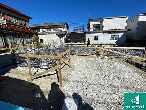 【外観】現在建築中!落ち着いた街並みで新生活を始めることが出来そう!周辺の物件も併せてご紹介させて頂きます!