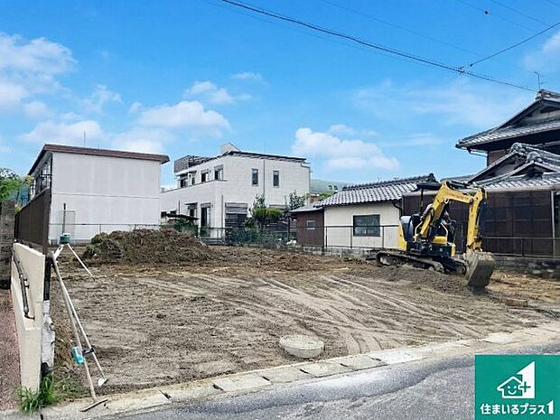 【外観】現在建築中！落ち着いた街並みで新生活を始めることが出来そう！周辺の物件も併せてご紹介させて頂きます！