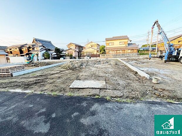 【外観】現在建築中！落ち着いた街並みで新生活を始めることが出来そう！周辺の物件も併せてご紹介させて頂きます！