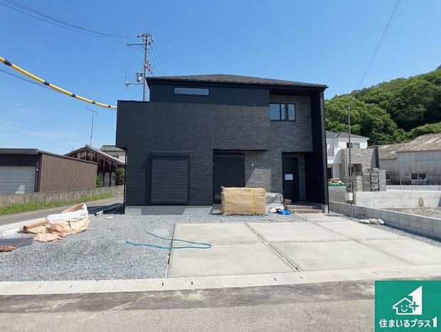 現在建築中!落ち着いた街並みで新生活を始めることが出来そう!周辺の物件も併せてご紹介させて頂きます!