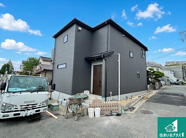 現在建築中！落ち着いた街並みで新生活を始めることが出来そう！周辺の物件も併せてご紹介させて頂きます！