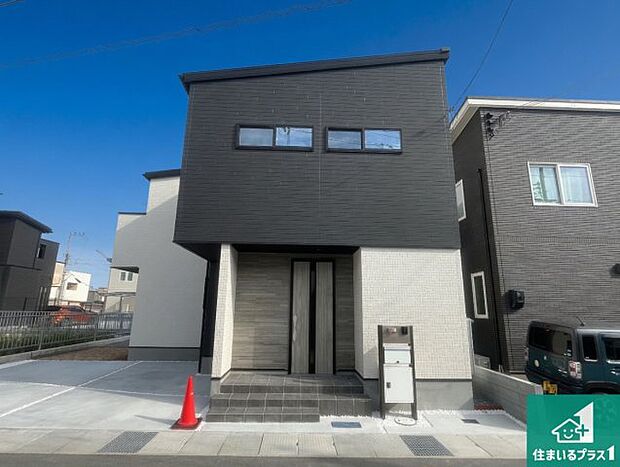 安心の10年保証!外観を美しく保ち、雨水で汚れを落とします!気になることがありましたら、お気軽にお問い合わせください!