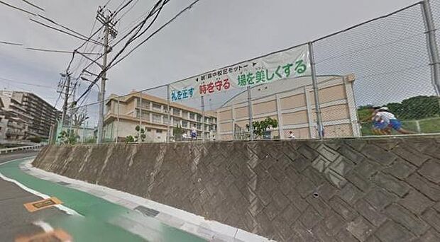 明石市立朝霧中学校