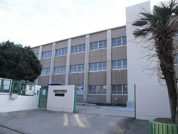 神戸市立北山小学校