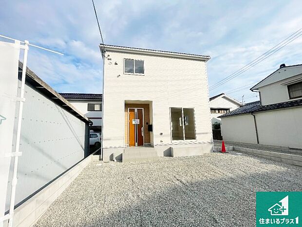 【外観】お客様に長く安心して住んでいだだける事にこだわった家づくり!住んでからのアフターサービスにもしっかりと取り組んでいます!