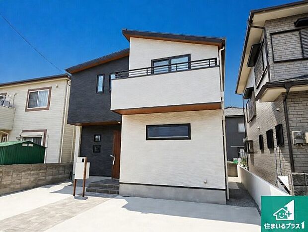 【外観】安心の10年保証!外観を美しく保ち、雨水で汚れを落とします!気になることがありましたら、お気軽にお問い合わせください!