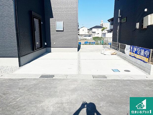 【外観】周辺は落ち着いた街並みの住宅地!子育てがしやすい住環境です!まだ未完成ですが、現地でしかわからない事もございます。是非一度ご覧ください。