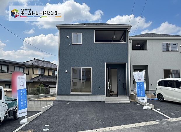 平日・お仕事帰りなど、いつでもご案内させていただきます！デザイン・目に見える設備面も大切ですが、耐震構造で地震に強い家の為、次代へ繋ぐ強固な住宅です。