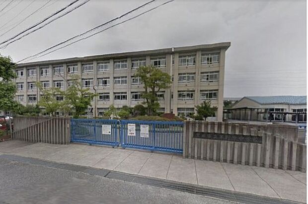 豊田市立末野原中学校（約1,800m）