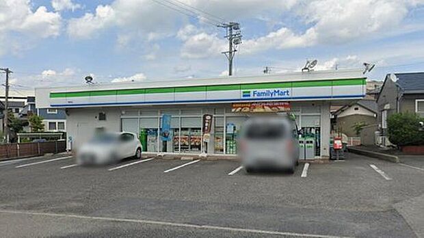 ファミリーマート明和店(約245m)