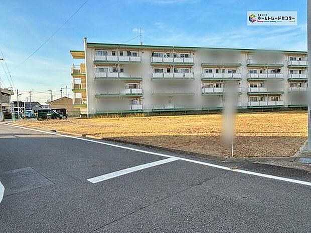 【前面道路含む現地写真】保育園や小学校、中学校が徒歩１３分圏内♪