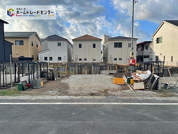 【現地外観写真】全３邸♪建築中の現地で構造説明会を開催しております☆設備や構造などご説明いたします！お気軽にお問い合わせください♪