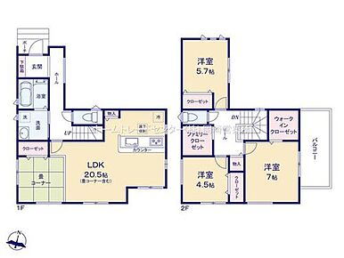 ２０帖以上の広々としたリビングにはタタミコーナー付き！ゆったりくつろげます☆フチなし畳で掃除も楽々♪２階にウォークインクローゼット、ファミリークローゼット有りで大き目の荷物もスッキリ☆ 
