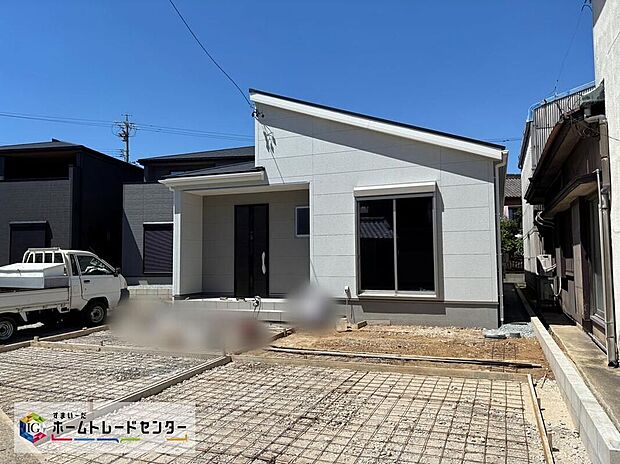 【現地外観写真】【３号棟】３号棟、足場が外れました☆ご質問等土日・平日を問わずお気軽にお問い合わせ下さい☆