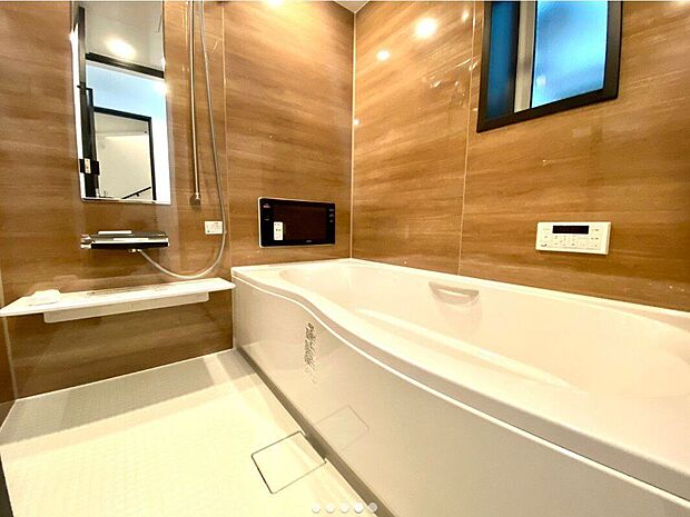 【建物プラン例 (内観写真)】【施工例】