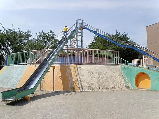 京島南公園(約400m)