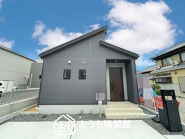 現地写真（外観）
限定１邸
駐車２台可能