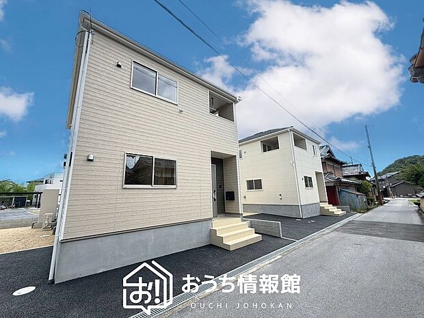 現地写真(街並み)
全3邸
駐車2台可能