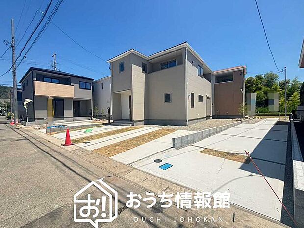現地写真(街並み)
全7邸
駐車2~3台可能