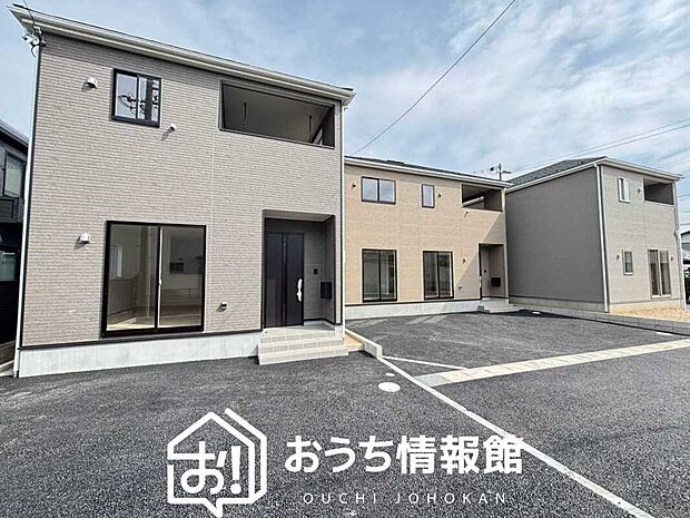 現地写真（街並み）
全５邸
駐車２～３台可能