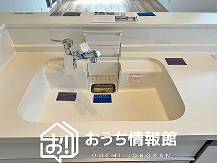 浄水器内臓型ハンドシャワー付シンク