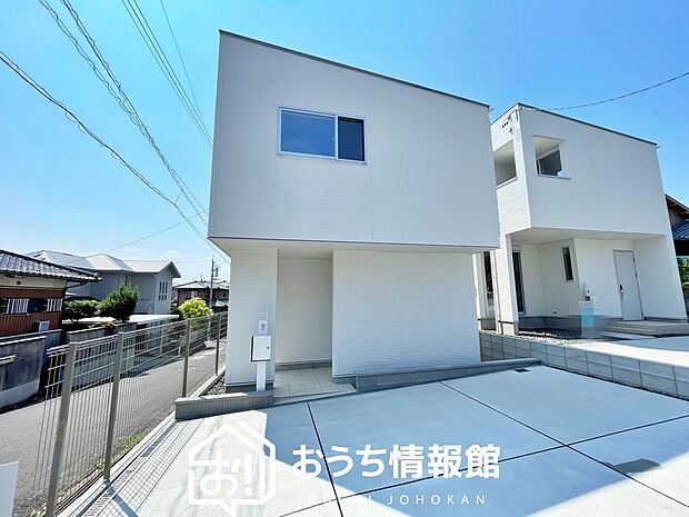 【現地写真(外観)【1号地】】雨で汚れを落とし、耐久性・耐候性に優れた外壁を使用しています。