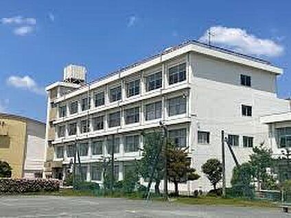 扶桑町立扶桑中学校 1800ｍ(徒歩23分)