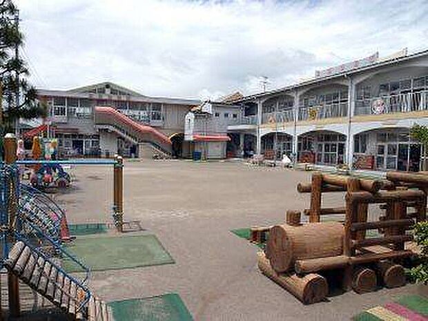 平安幼稚園（約590m）