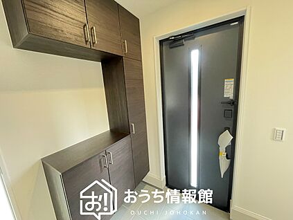 現地写真（玄関）