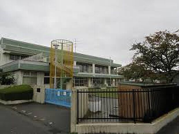 一宮市立赤見保育園（約1,000m）