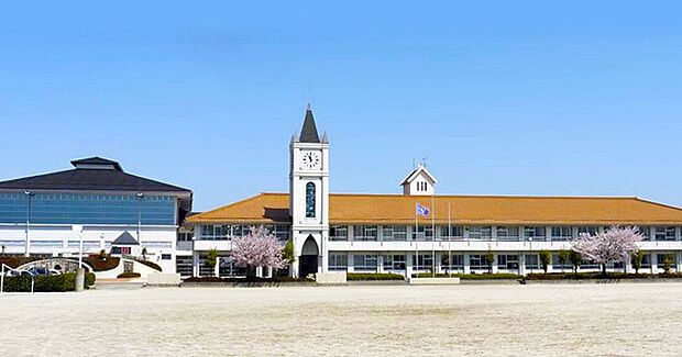 羽島市立中央中学校（約680m）