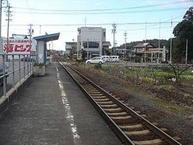 長良川鉄道「前平公園駅」（約960m）