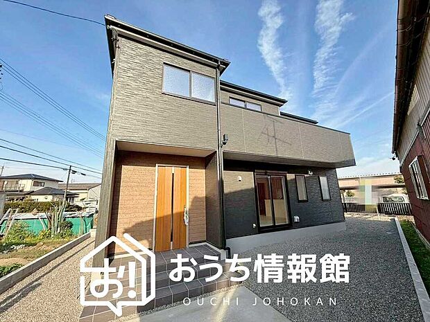 【現地写真(外観)【3号地】】雨で汚れを落とし、耐久性・耐候性に優れた外壁を使用しています。