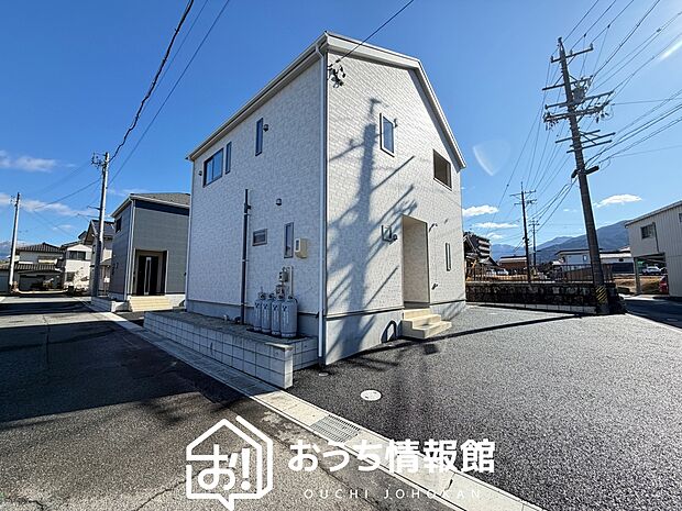 【現地写真(街並み)】耐震等級最高「3」取得で基準の1.5倍の性能・耐震強度で安心できます。