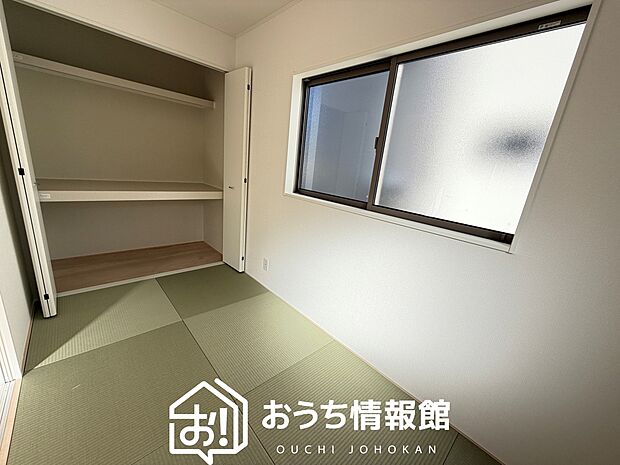 【現地写真(和室)】大壁仕様の新和室。くつろぎの空間です。