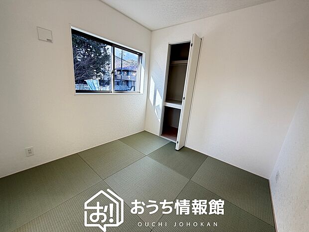 【現地写真(和室)】大壁仕様の新和室。くつろぎの空間です。