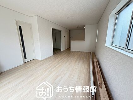 現地写真(リビング)