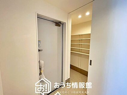 現地写真（玄関）