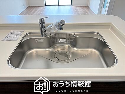 浄水器内臓型ハンドシャワー付シンク
