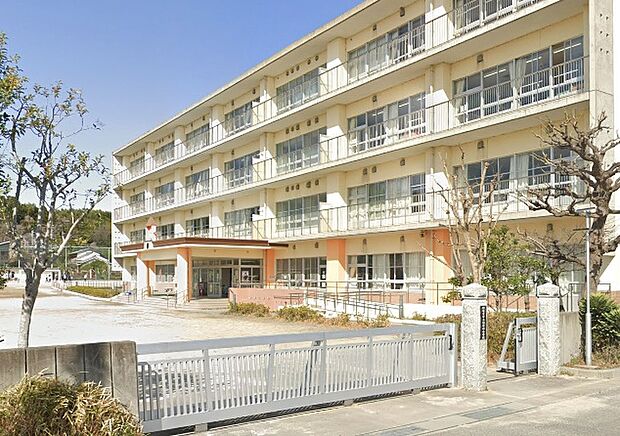 四日市市立河原田小学校(約1,150m)