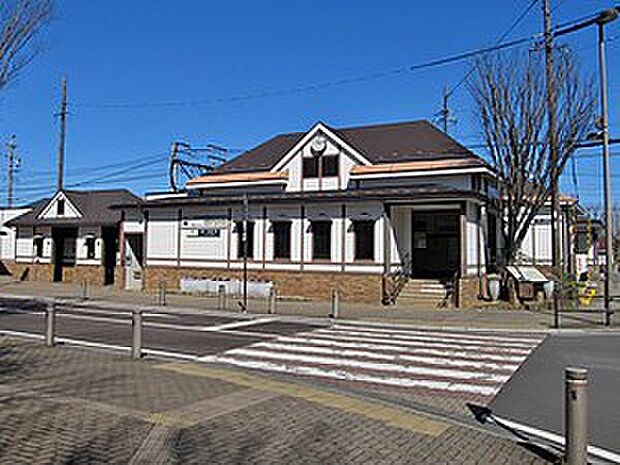 名鉄各務原線「各務原市役所前駅」（約400m）