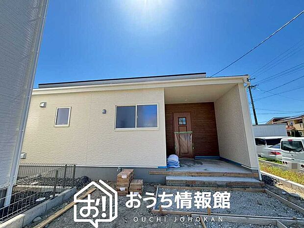 【現地写真（外観）【１号地】】耐震等級最高「３」取得で基準の１.５倍の性能・耐震強度で安心できます。