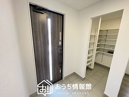 現地写真(玄関)