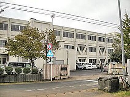 各務原市立稲羽西小学校 1100ｍ(徒歩14分)