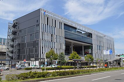 ＪＲ東海道本線「尾張一宮駅」 3600ｍ(徒歩45分)