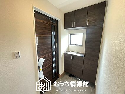 現地写真(玄関)